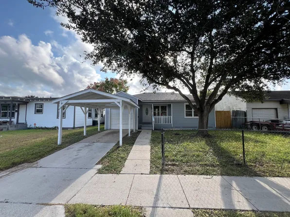 4734 Easter Dr, Corpus Christi, TX 78415