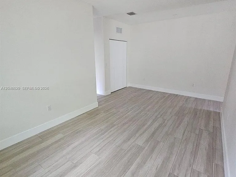 5428 NW 3rd Ave #B — Photo 5