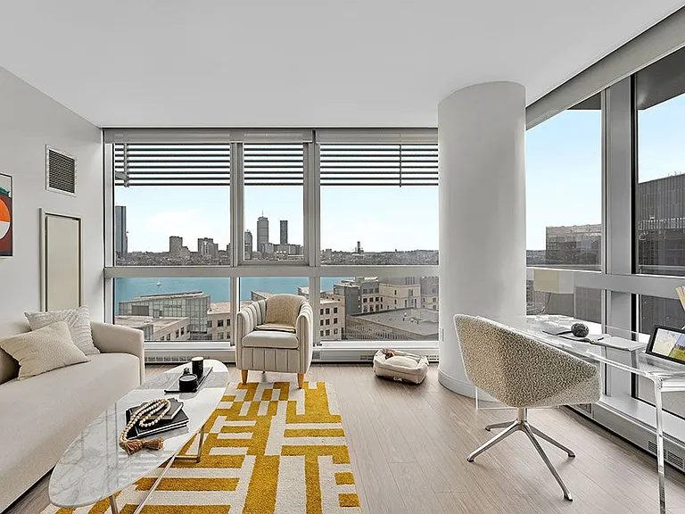 One65 Main — Photo 9