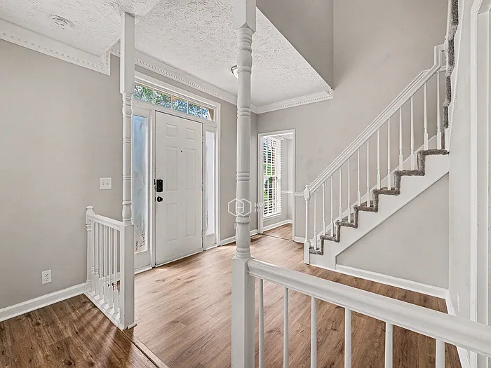 7509 Rolling River Pkwy — Photo 4