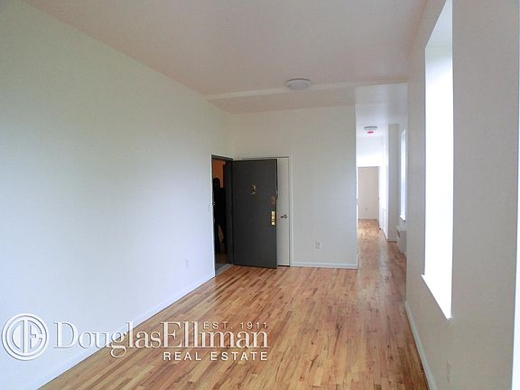 2nd image of 148 Stuyvesant Ave Ste 1