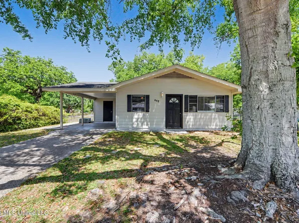 442 Woody Cir, Ocean Springs, MS 39564