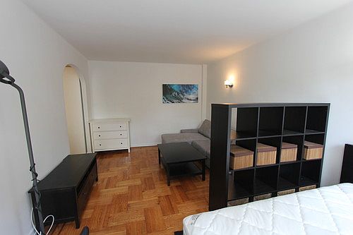 2nd image of 4115 44th St