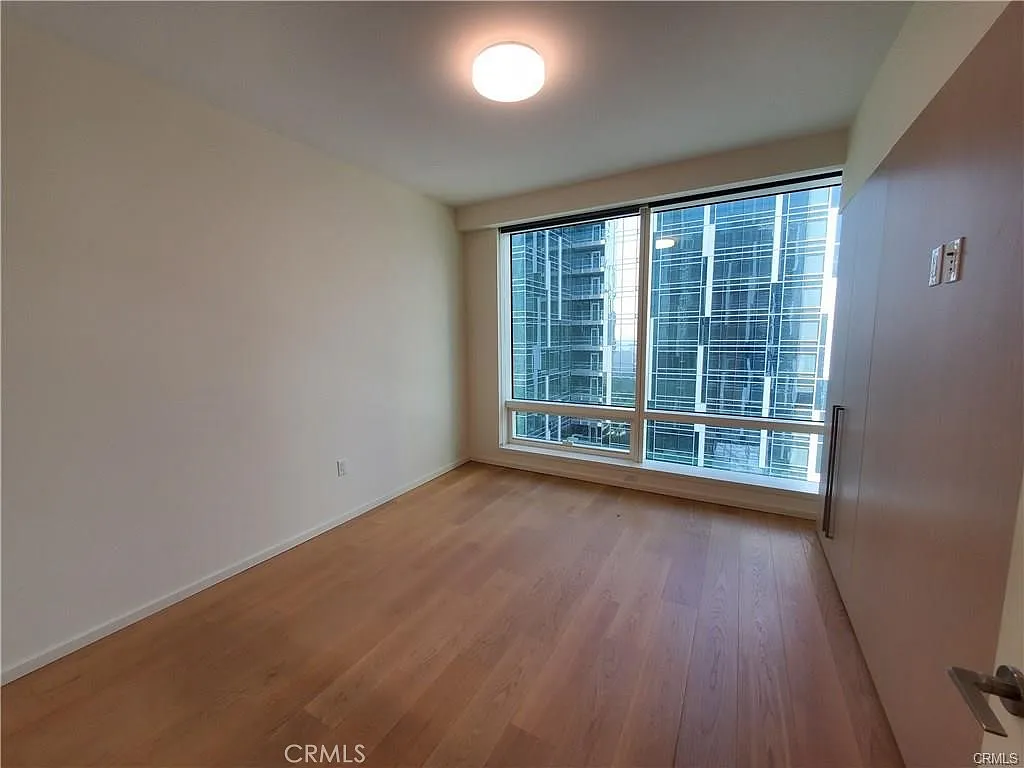 1 bed, 748 sqft, $2,800 — Photo 4
