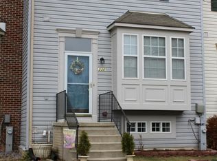 228 Quiet Ridge Ct, Pasadena, MD 21122