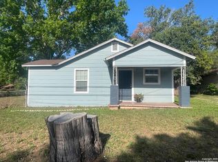 764 Boenig St, Seguin, TX 78155