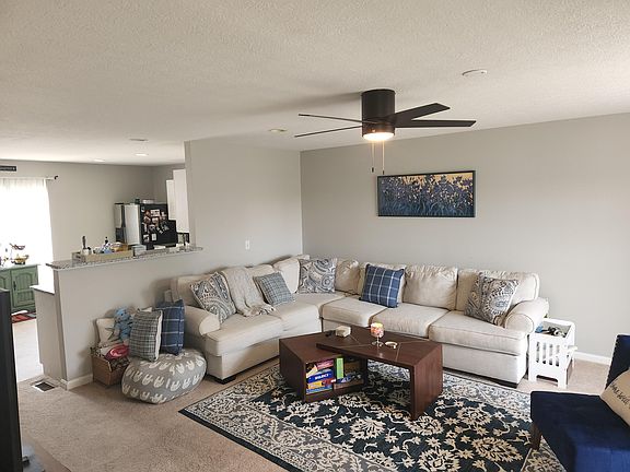 3rd image of 2491 Aristocracy Cir