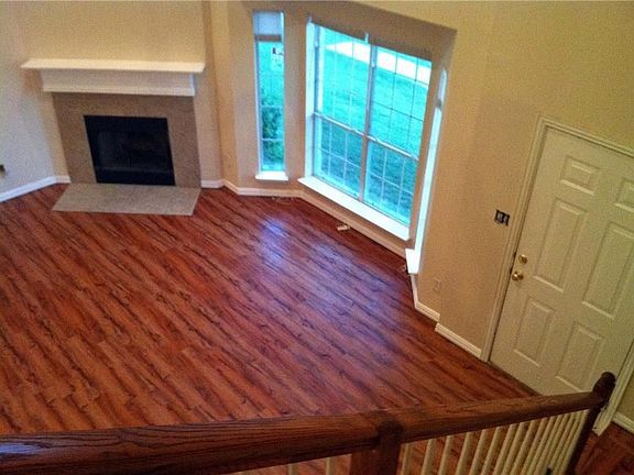 3rd image of 1961 Timber Oaks Dr