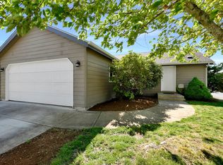 5478 Olympic Cir, Eugene, OR 97402