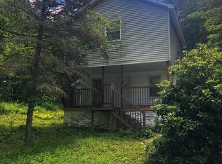 135 Pine St #A, Harveys Lake, PA 18618