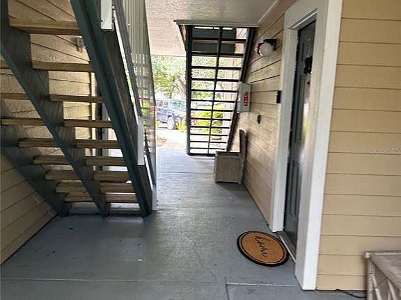 4th image of 10024 STRAFFORD OAK COURT #803