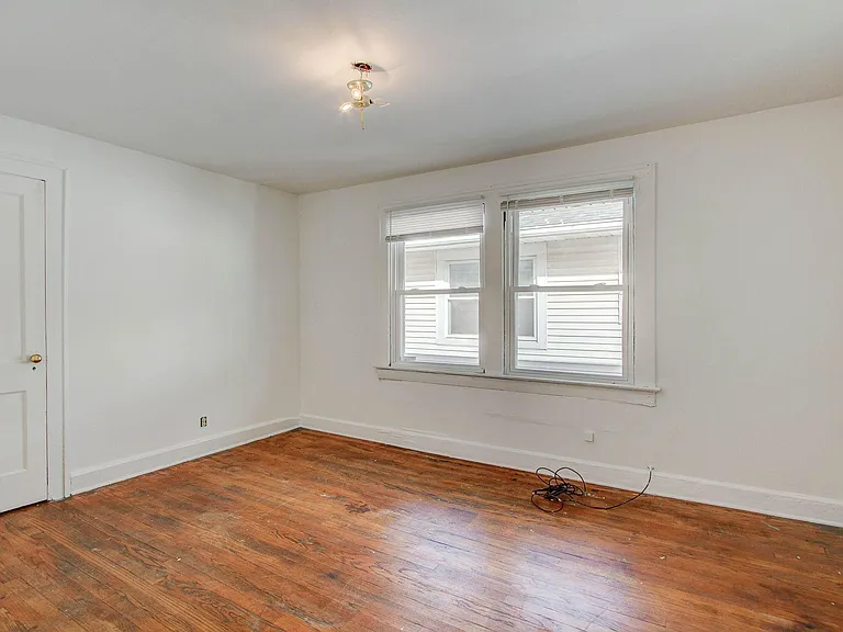4239 N College Ave — Photo 14