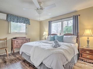 21 Waring Way, Waynesville, NC 28785