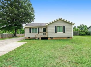 2516 Kempsar Ln, Monroe, NC 28110