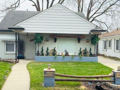 24101 Carlysle St, Dearborn, MI, 48124