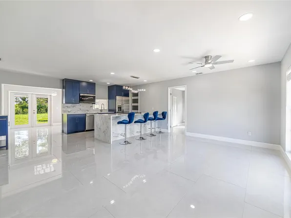 1809 SW Capehart Avenue, Port St Lucie, FL 34953