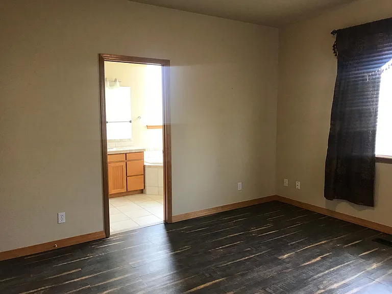 3219 W Canyon Lakes Dr — Photo 16