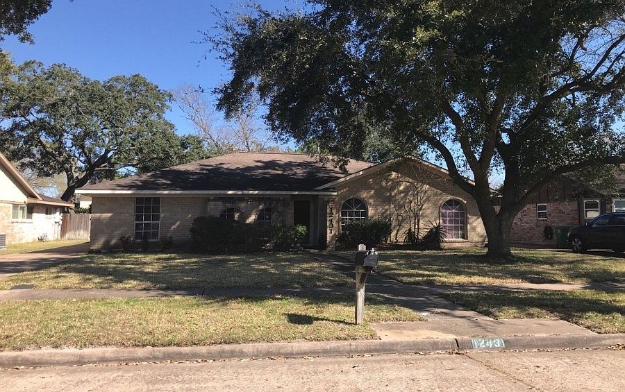 1st image of 12431 Millbanks Dr