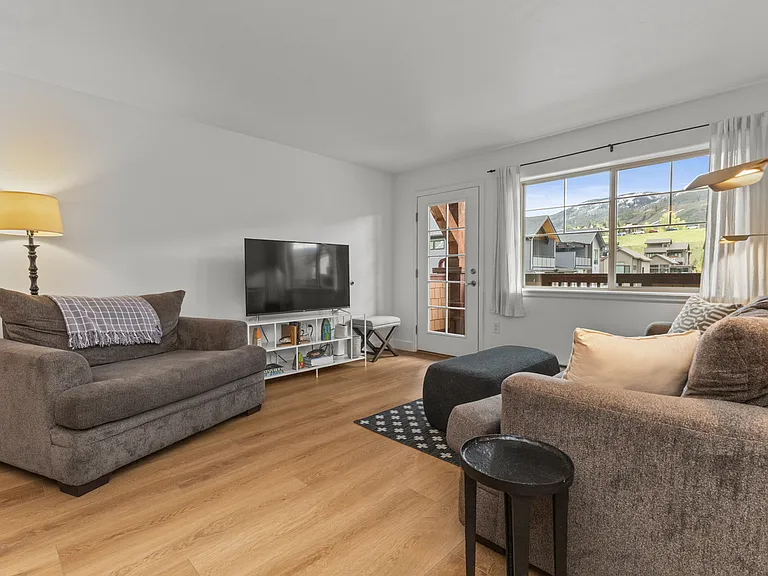Living area with Smart TV
