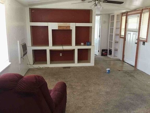 Additional Living Room