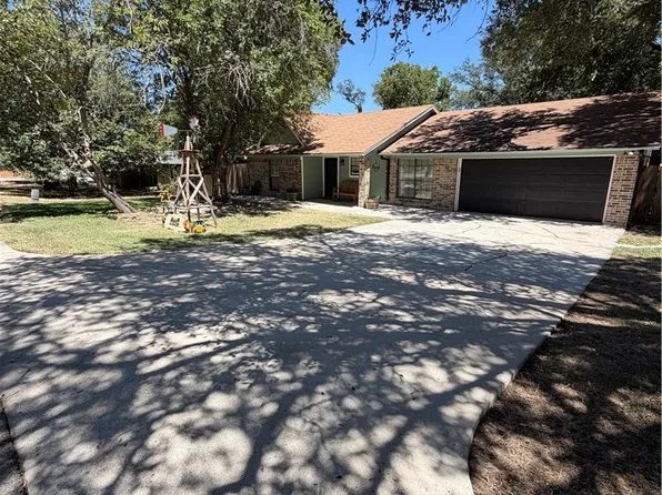 3020 Oakwood Dr, Harker Heights, TX 76548