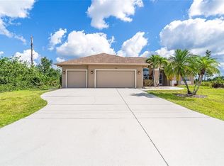 116 Hercules Dr, Rotonda West, FL 33947