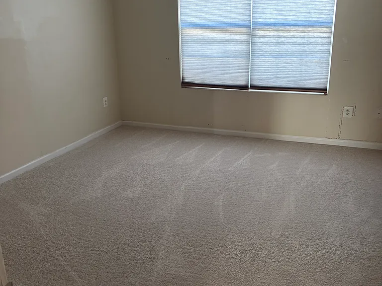 7071 Ingrahm Dr — Photo 16