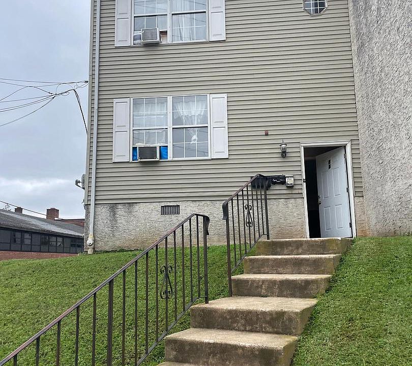 1st image of 32 N Wycombe Ave