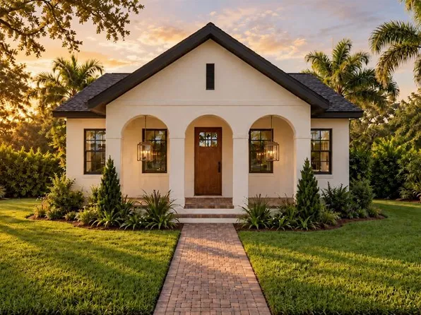 3921 4TH AVE N, ST PETERSBURG, FL 33713