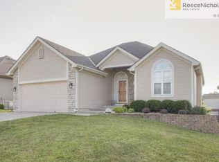 7341 N Wallace Ave, Kansas City, MO 64158