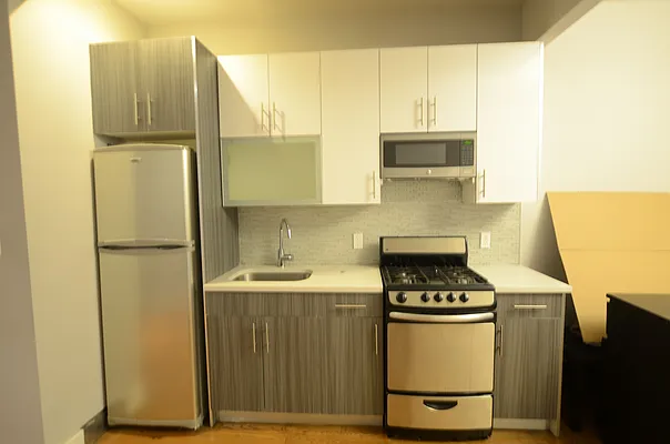 Rented by Miron Realty Group | media 86