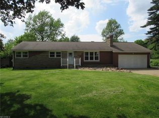 4721 Sharonwood Ave NW, Canton, OH