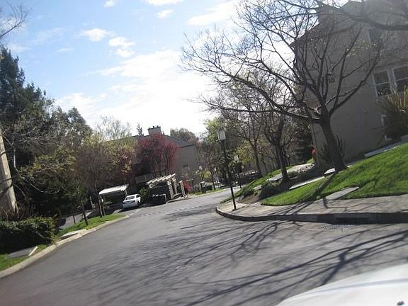 3rd image of 715 Heath Ct APT 391