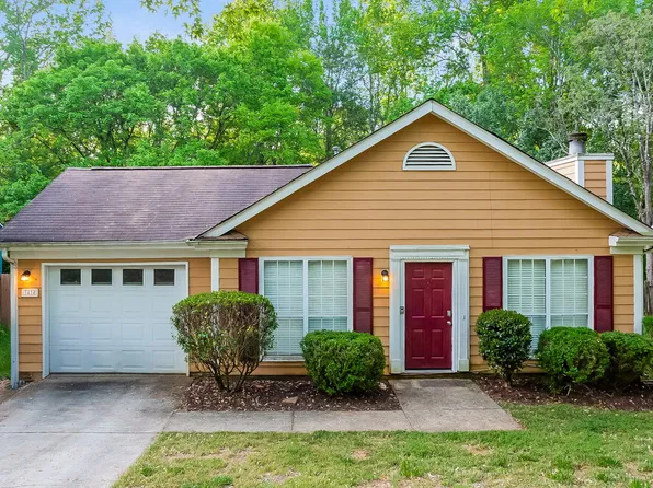 3434 Braewick Pl, Charlotte, NC 28227