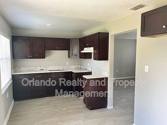 3rd image of 5017 Elese St