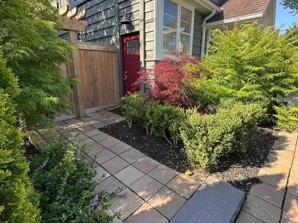 94 Wright St, Richmond Hill, ON L4C 4A5