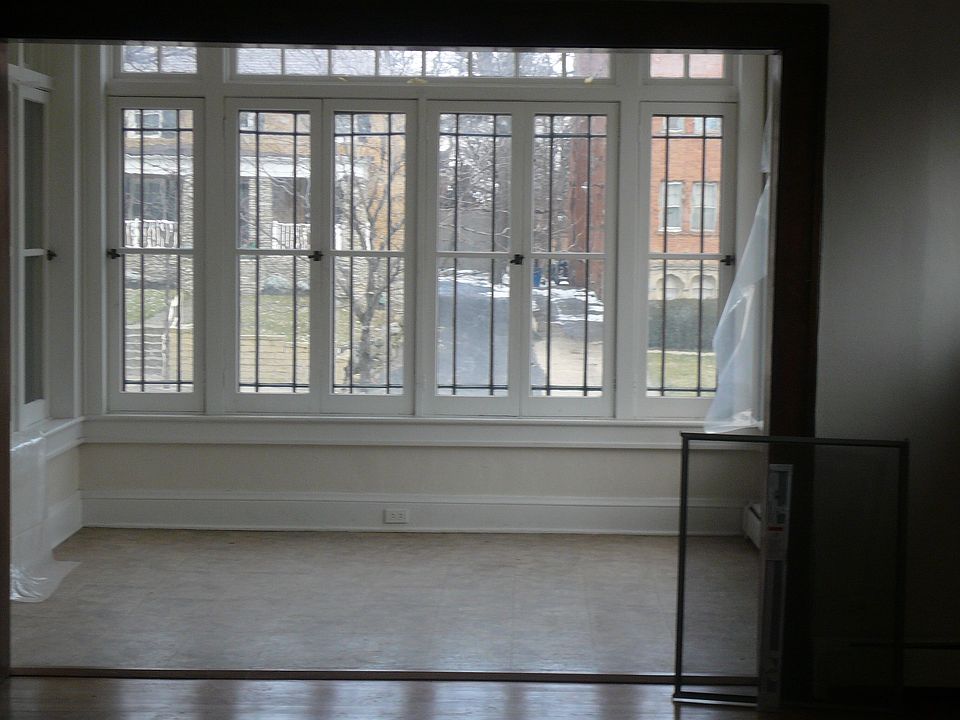1st image of 630 W Market St APT 6