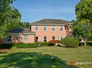 73 Mark Dr, Hawthorn Woods, IL