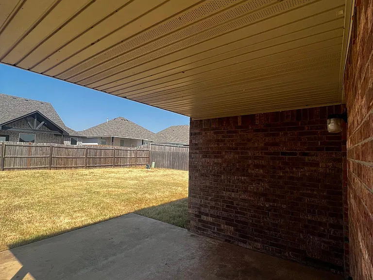 2921 Thompson Farm Ln — Photo 20
