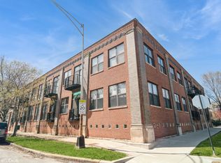 612 N Oakley Blvd APT 214, Chicago, IL