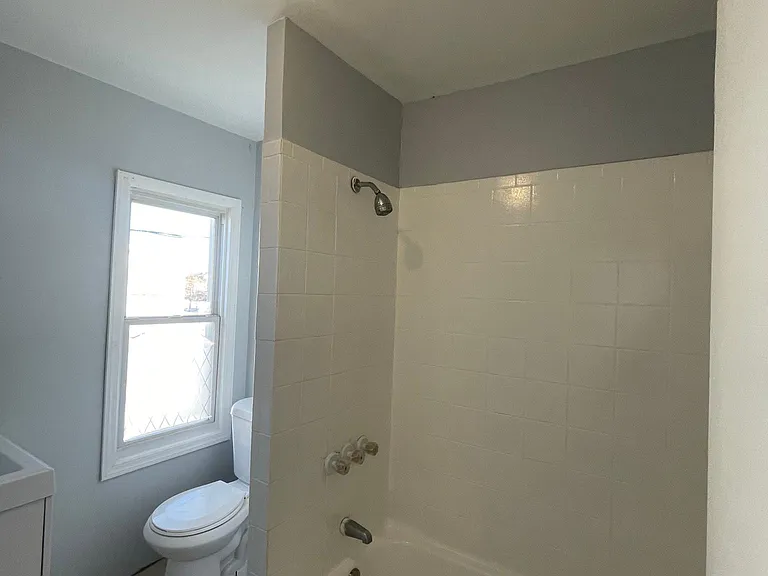 86 Wilson Pl #2 — Photo 12