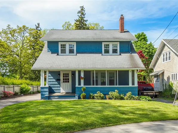 20 Delancey Dr, Geneva, NY 14456