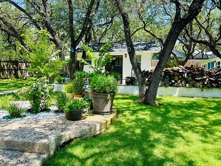 Lazy Oak Dr — Photo 27