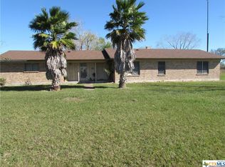 148 Schell Rd, Victoria, TX 77904