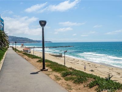 565 Esplanade UNIT 112, Redondo Beach, CA, 90277