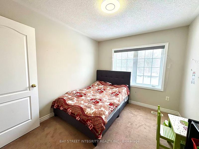 Richmond Hill Townhouse for rent - 4 Bedrooms — photo 21