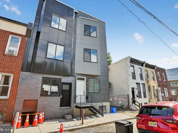 3209 Latona St, Philadelphia, PA 19146