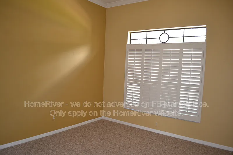 4 bed, 3.0 bath, 2960 sqft, $2,995 — Photo 2