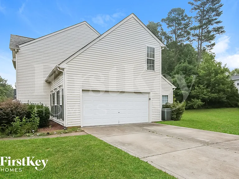 1041 Canopy Dr — Photo 14