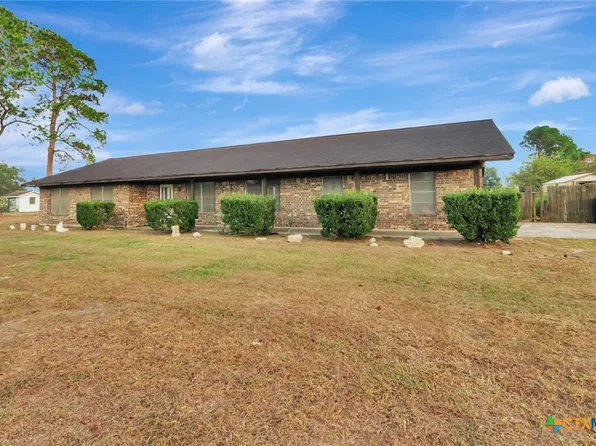 113 Wearden Dr, Victoria, TX 77904